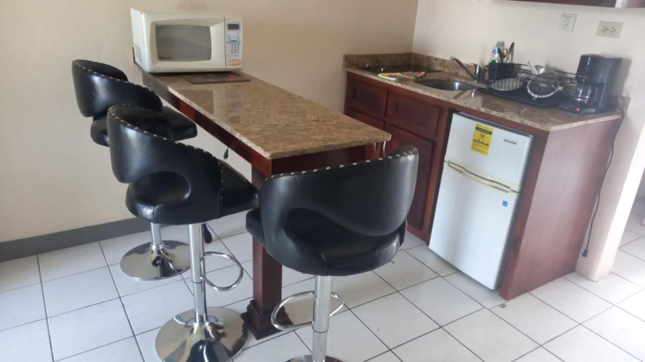 Studio 27 Ocho Rios Eksteriør bilde
